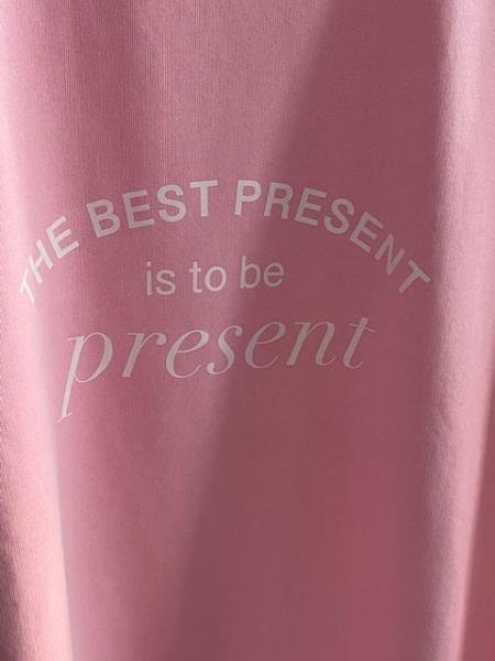 "The Best Present" - Sweater Rosa